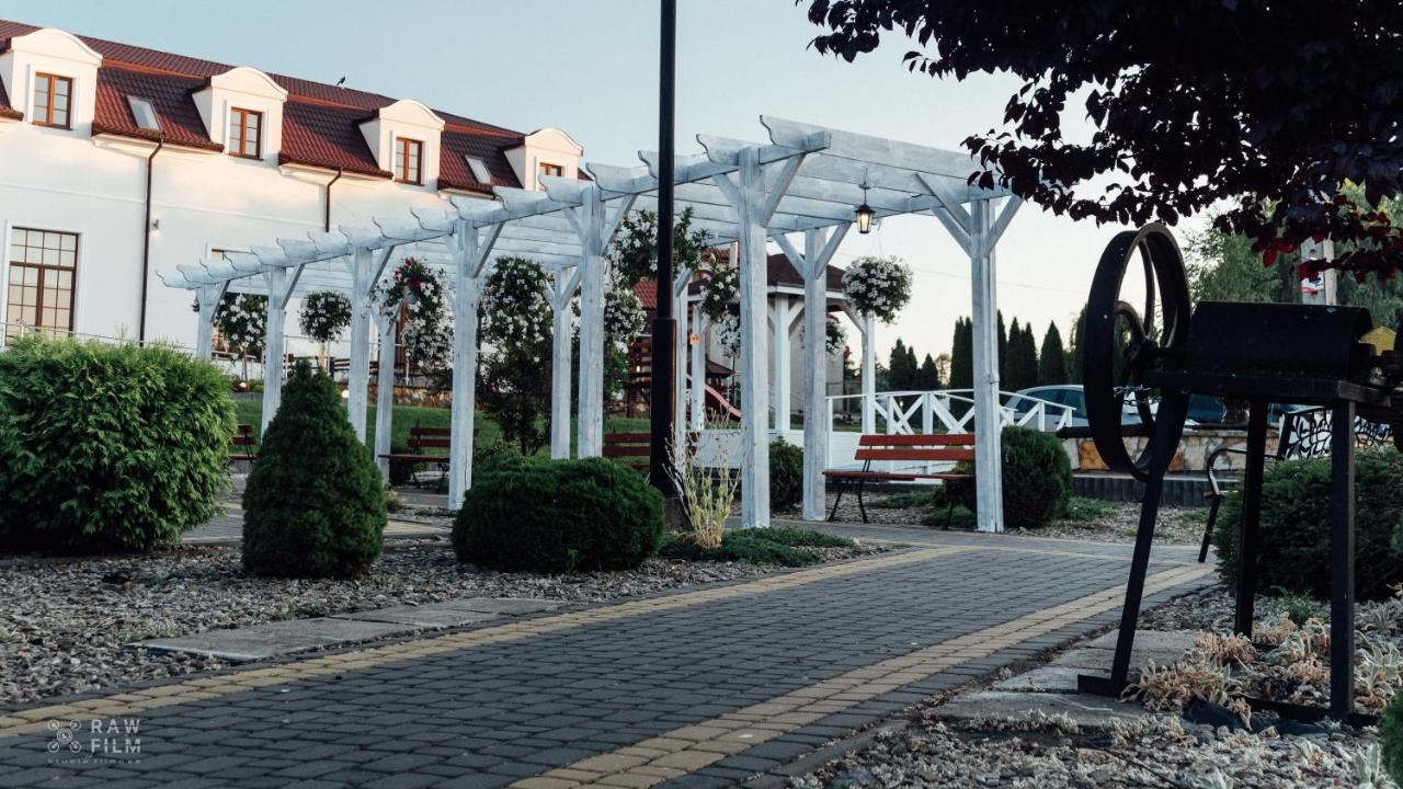 Nad Stawem Skalbmierz